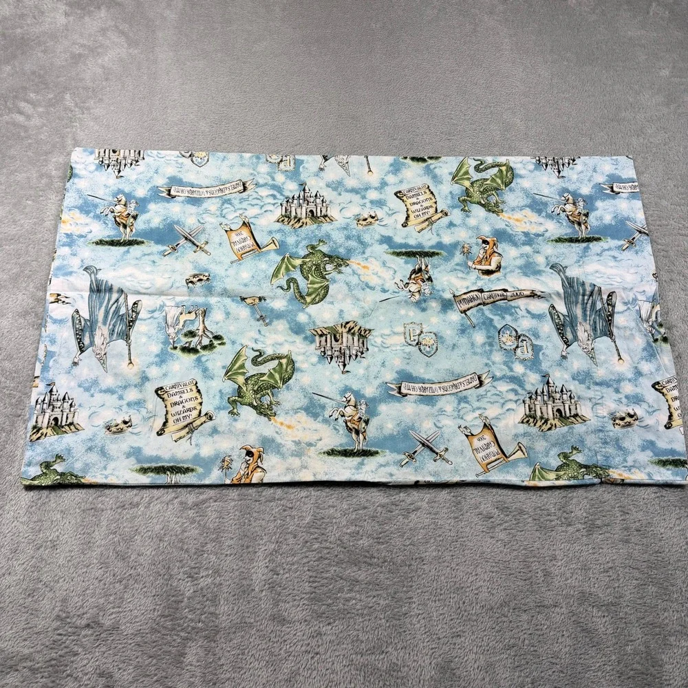 Vintage Punahou Carnival Pillowcase Unisex OS Blue 2006 Medieval Dragons Wizards